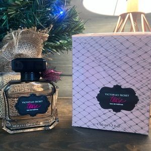 Victoria's Secret Tease by Victoria's Secret Eau De Parfum 1.7 oz